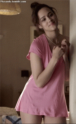 tumblr_mubxnfb1Vp1rk74v1o2_r1_400.gif